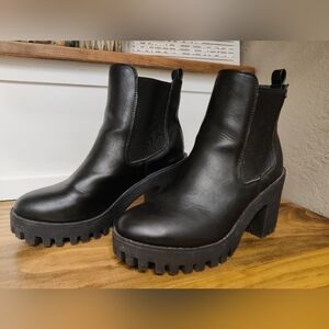 Madden Girl Black Platform Heeled Chelsea Boots